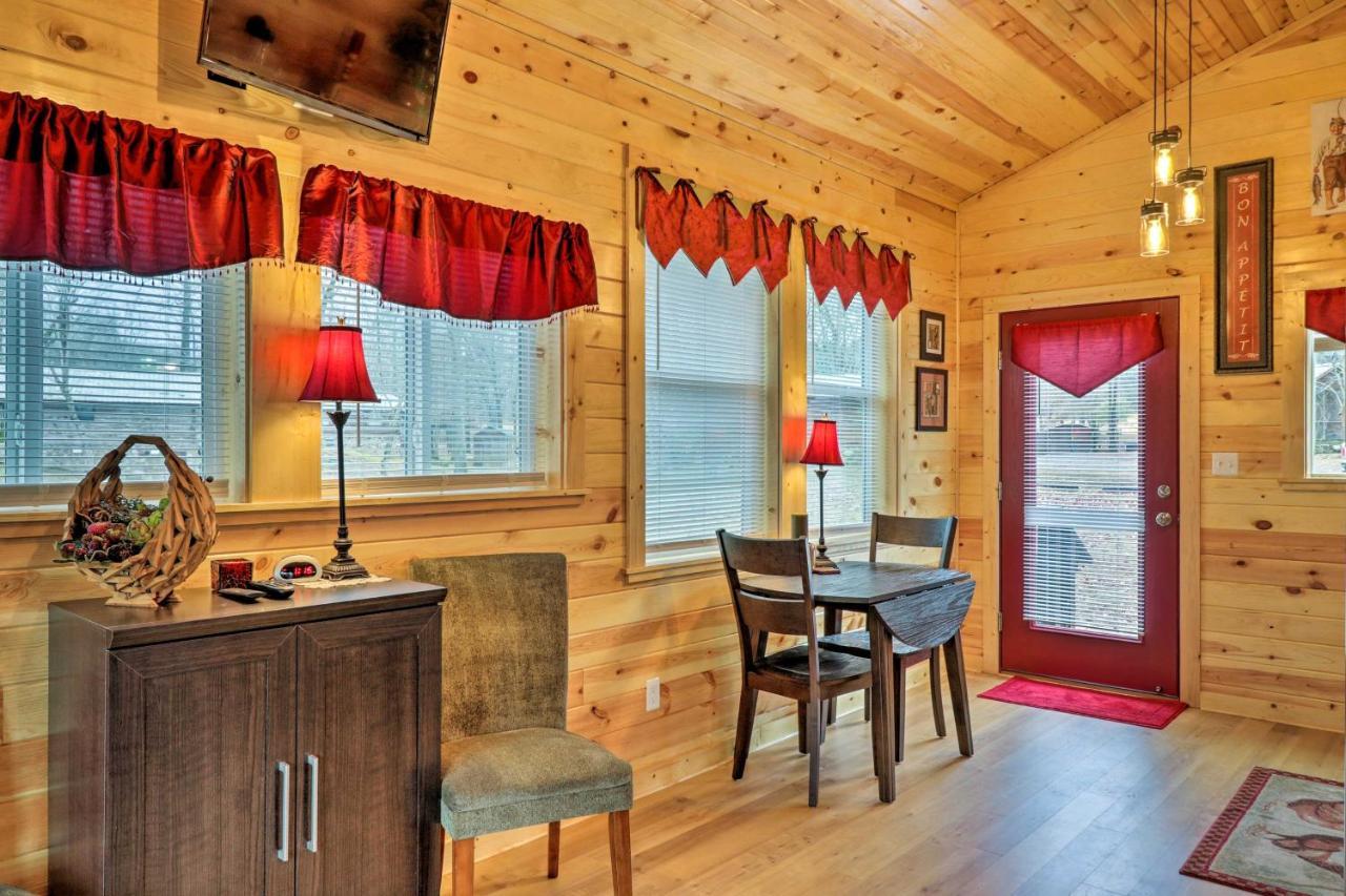 Cozy Heber Springs Cabin With Deck And Dock! Luaran gambar